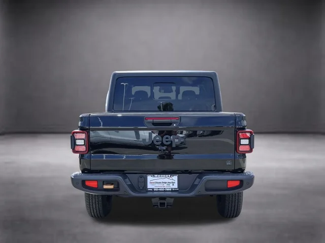 Nuevos JEEP GLADIATOR à Estados chez autogozo