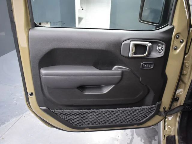Nuevos JEEP GLADIATOR à Estados chez autogozo