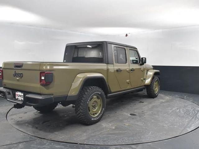 Nuevos JEEP GLADIATOR à Estados chez autogozo
