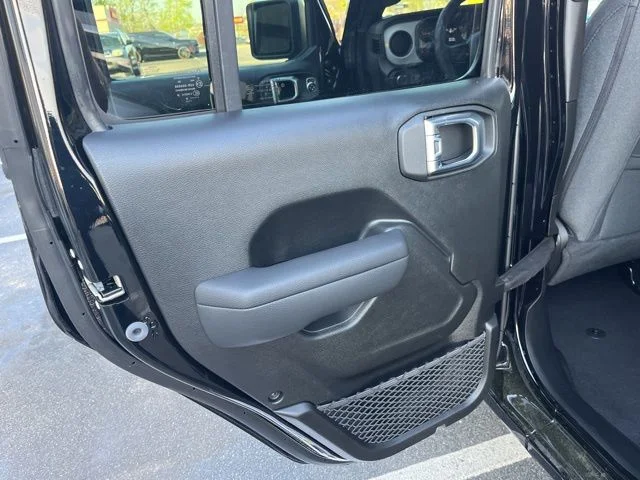 Nuevos JEEP GLADIATOR à Estados chez autogozo