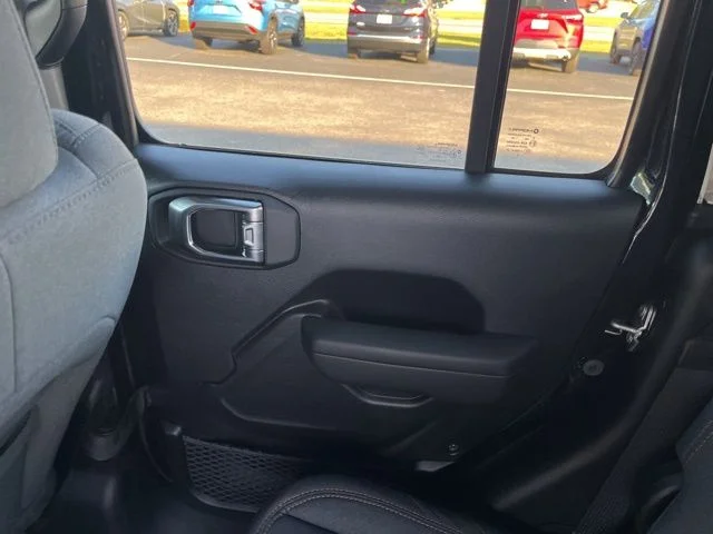 Nuevos JEEP GLADIATOR à Estados chez autogozo