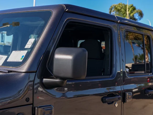 Nuevos JEEP GLADIATOR à Estados chez autogozo