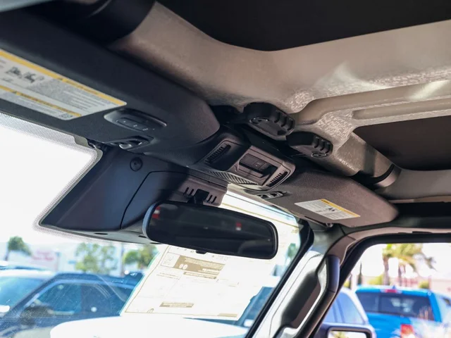 Nuevos JEEP GLADIATOR à Estados chez autogozo