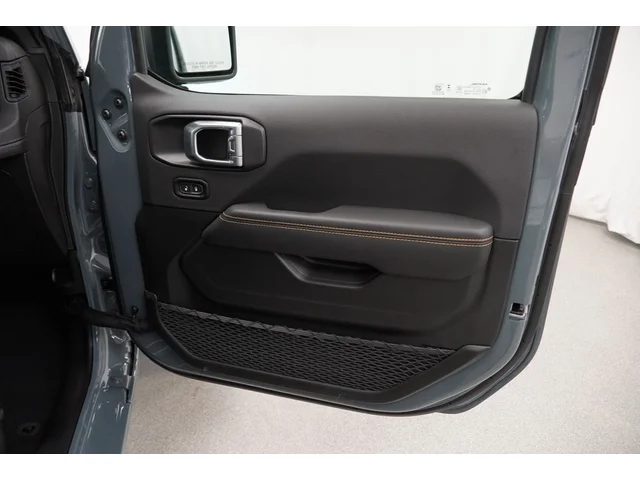 Nuevos JEEP GLADIATOR à Estados chez autogozo