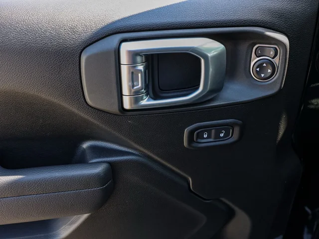 Nuevos JEEP GLADIATOR à Estados chez autogozo