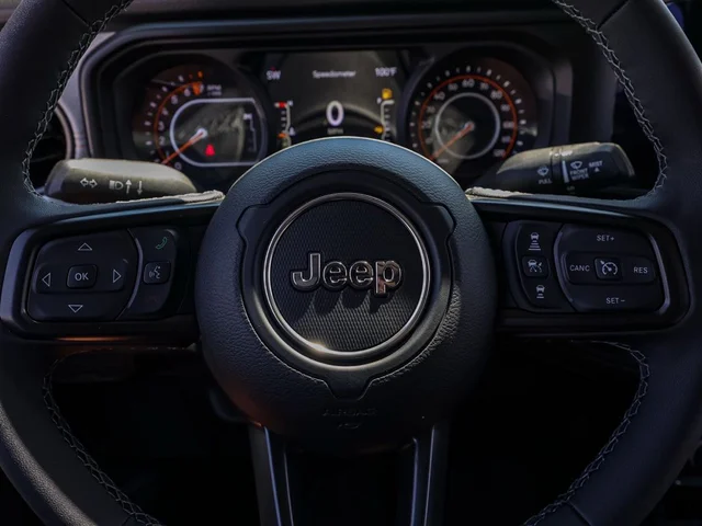 Nuevos JEEP GLADIATOR à Estados chez autogozo