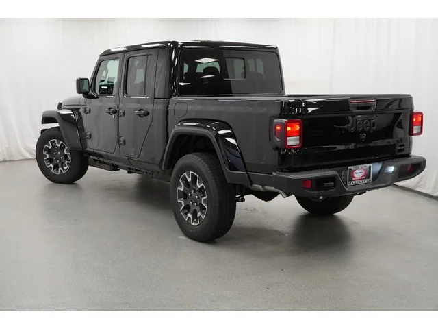 Nuevos JEEP GLADIATOR à Estados chez autogozo