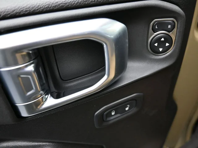 Nuevos JEEP GLADIATOR à Estados chez autogozo
