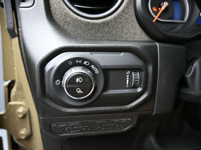 Nuevos JEEP GLADIATOR à Estados chez autogozo