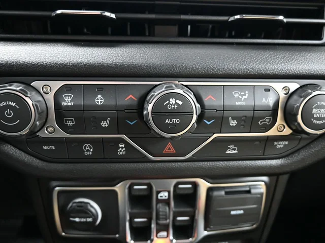 Nuevos JEEP GLADIATOR à Estados chez autogozo