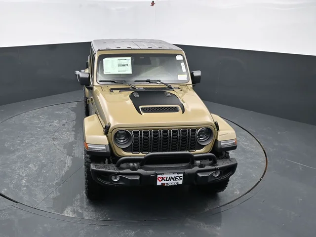Nuevos JEEP GLADIATOR à Estados chez autogozo