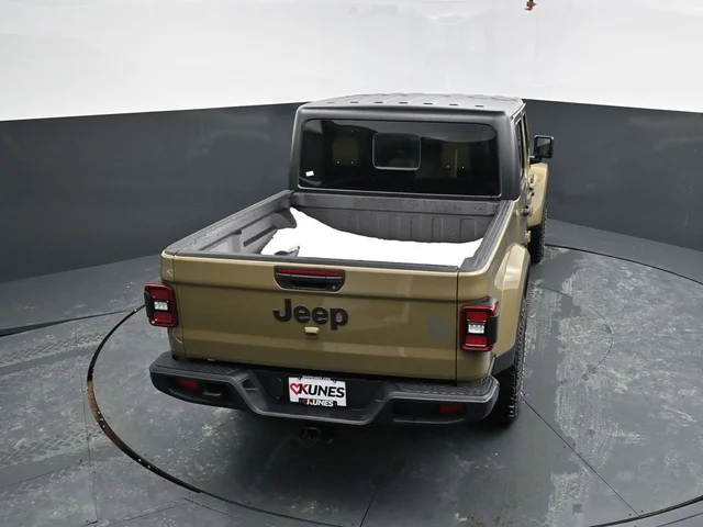 Nuevos JEEP GLADIATOR à Estados chez autogozo