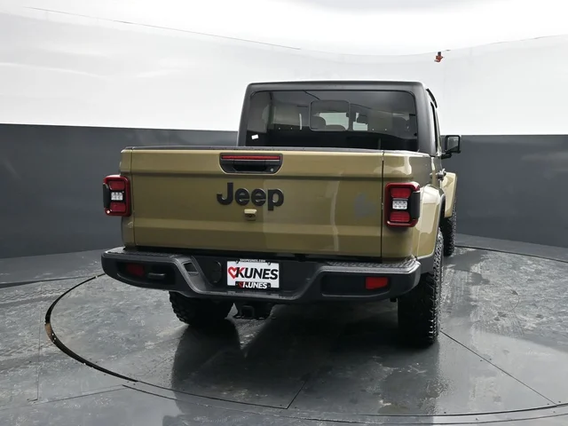 Nuevos JEEP GLADIATOR à Estados chez autogozo