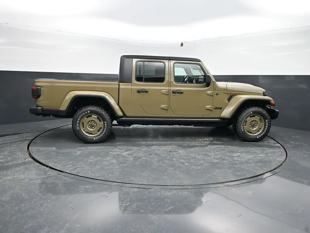 Nuevos JEEP GLADIATOR à Estados chez autogozo