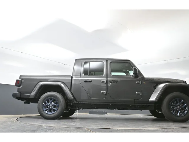 Nuevos JEEP GLADIATOR à Estados chez autogozo