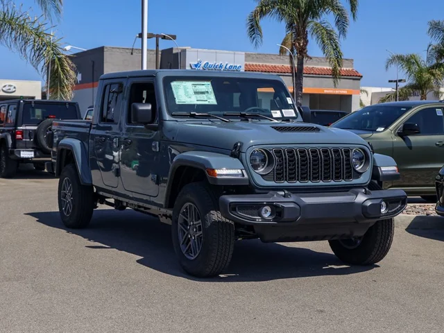 Nuevos JEEP GLADIATOR à Estados chez autogozo