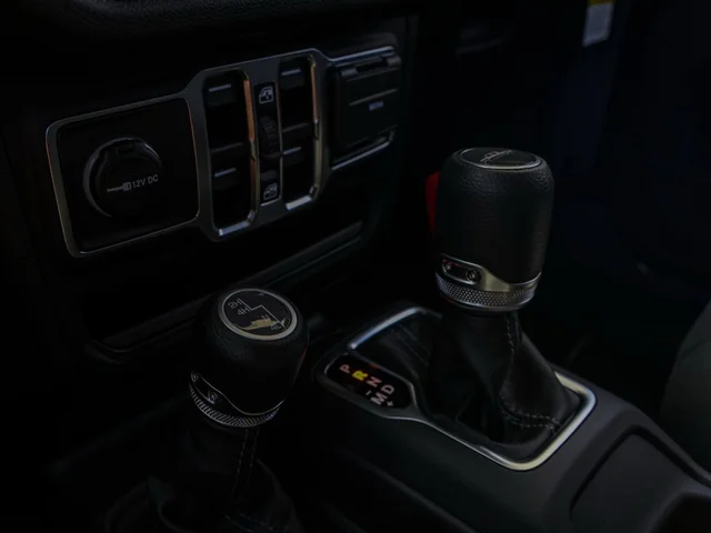 Nuevos JEEP GLADIATOR à Estados chez autogozo