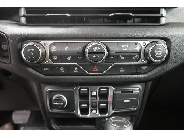 Nuevos JEEP GLADIATOR à Estados chez autogozo