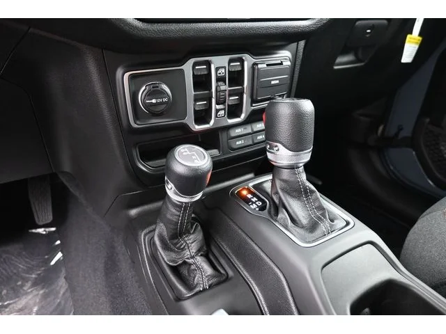 Nuevos JEEP GLADIATOR à Estados chez autogozo