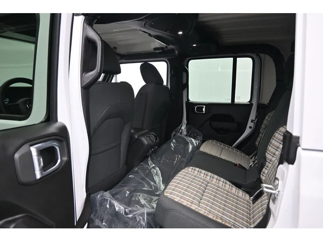 Nuevos JEEP GLADIATOR à Estados chez autogozo
