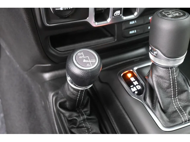 Nuevos JEEP GLADIATOR à Estados chez autogozo
