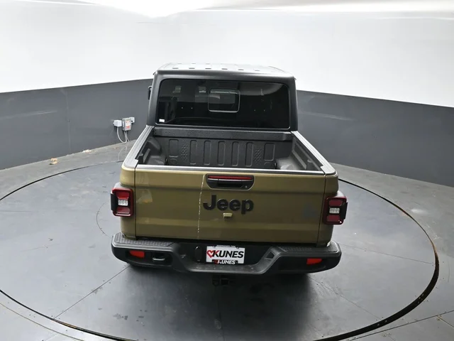 Nuevos JEEP GLADIATOR à Estados chez autogozo