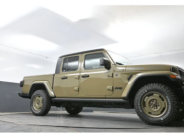 Nuevos JEEP GLADIATOR à Estados chez autogozo