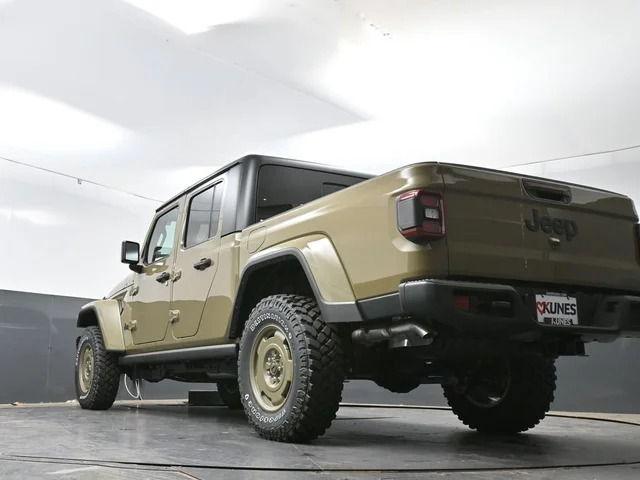 Nuevos JEEP GLADIATOR à Estados chez autogozo