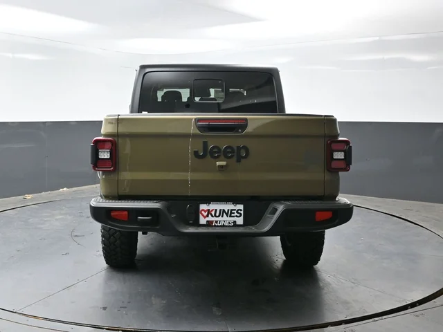 Nuevos JEEP GLADIATOR à Estados chez autogozo