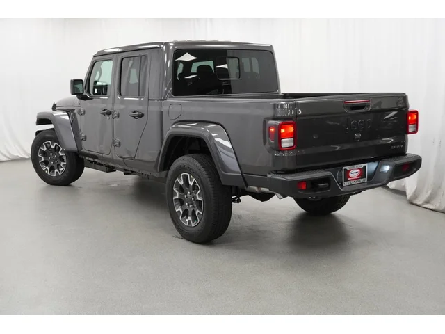 Nuevos JEEP GLADIATOR à Estados chez autogozo