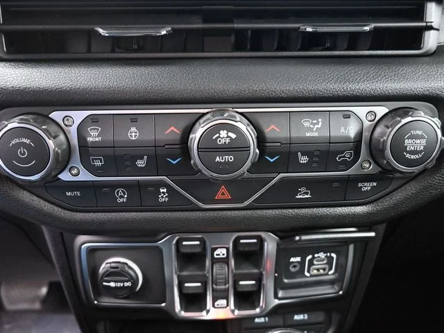 Nuevos JEEP GLADIATOR à Estados chez autogozo