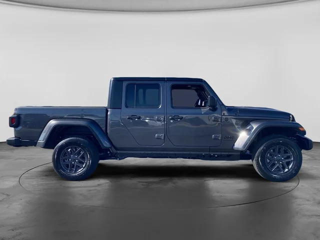 Nuevos JEEP GLADIATOR à Estados chez autogozo
