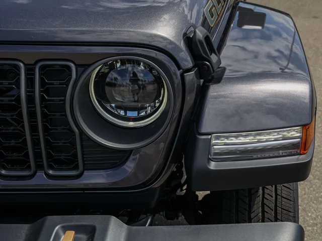 Nuevos JEEP GLADIATOR à Estados chez autogozo