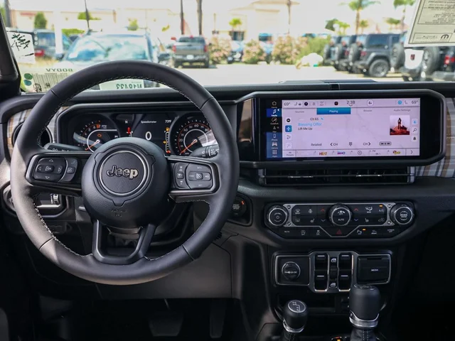 Nuevos JEEP GLADIATOR à Estados chez autogozo