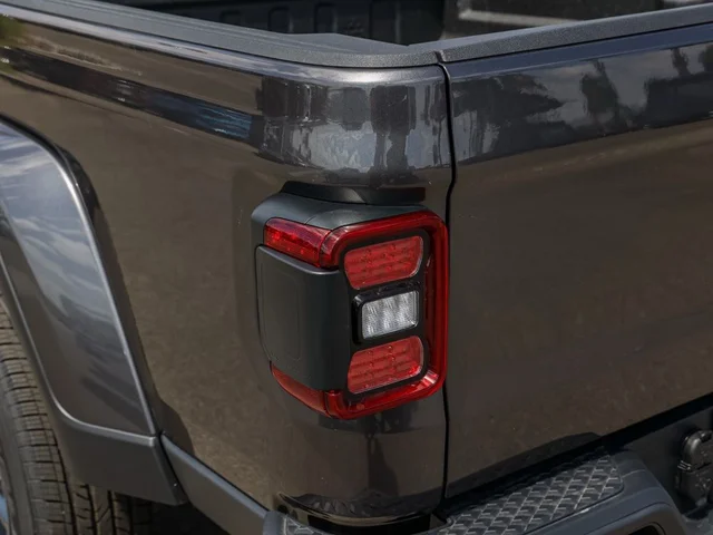 Nuevos JEEP GLADIATOR à Estados chez autogozo