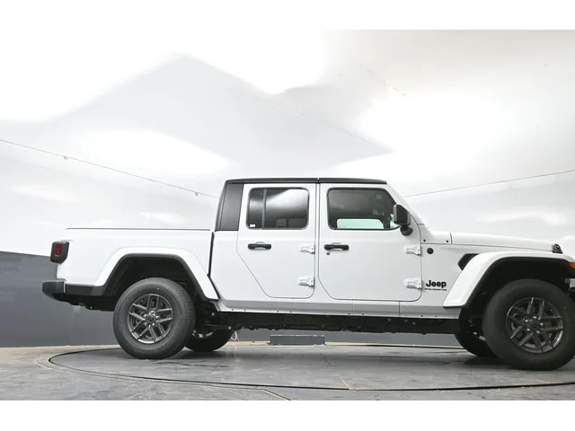 Nuevos JEEP GLADIATOR à Estados chez autogozo