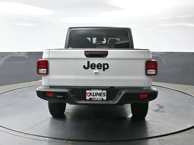 Nuevos JEEP GLADIATOR à Estados chez autogozo