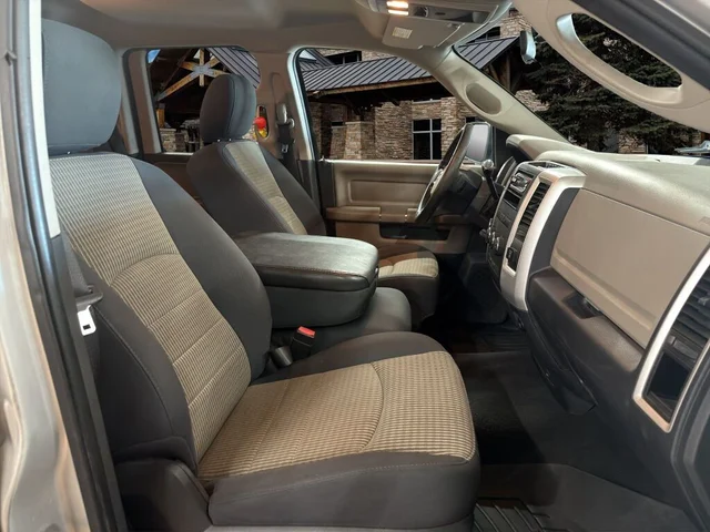 SEMINUEVOS RAM 1500 a Estados en autogozo