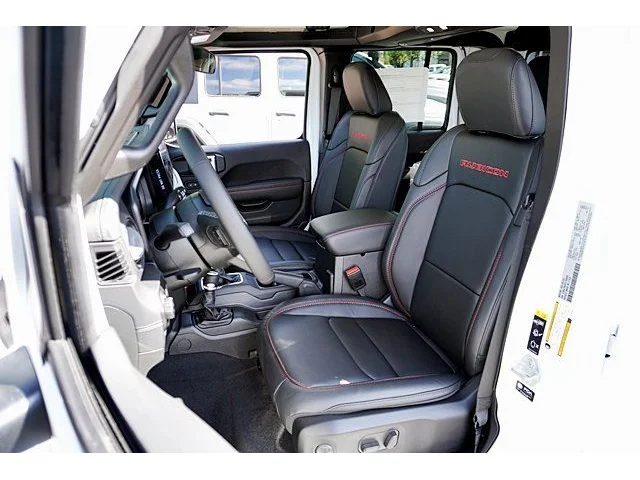 Nuevos JEEP GLADIATOR à Estados chez autogozo