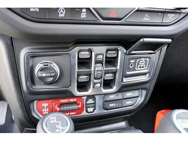 Nuevos JEEP GLADIATOR à Estados chez autogozo