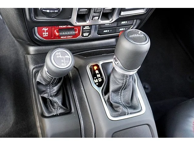 Nuevos JEEP GLADIATOR à Estados chez autogozo