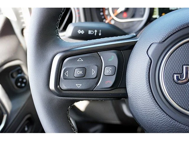Nuevos JEEP GLADIATOR à Estados chez autogozo