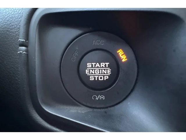 SEMINUEVOS JEEP Gladiator at ELK GROVE in Elk Grove Buick GMC