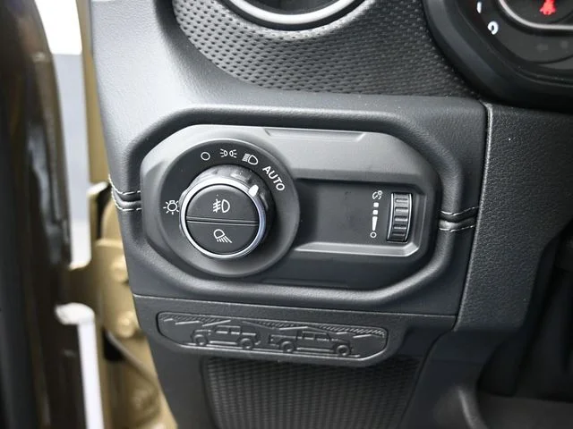 Nuevos JEEP GLADIATOR à Estados chez autogozo