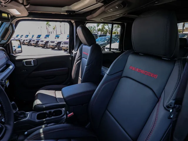 Nuevos JEEP GLADIATOR à Estados chez autogozo