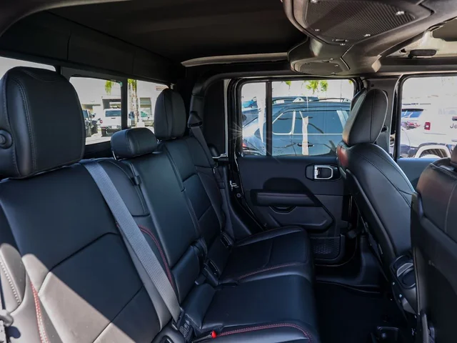 Nuevos JEEP GLADIATOR à Estados chez autogozo