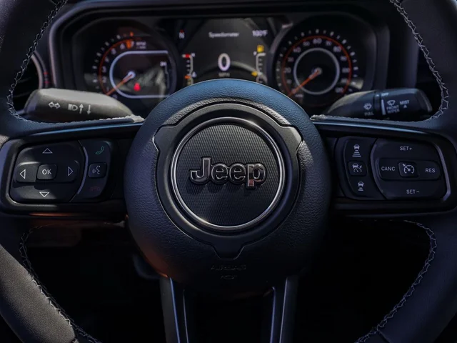 Nuevos JEEP GLADIATOR à Estados chez autogozo