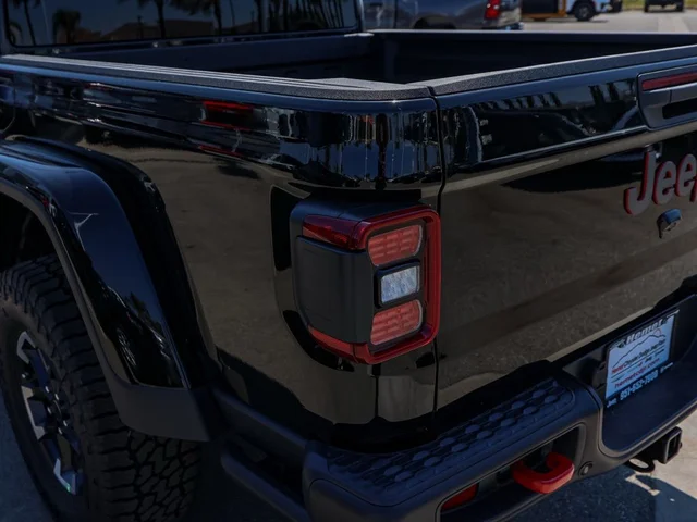 Nuevos JEEP GLADIATOR à Estados chez autogozo