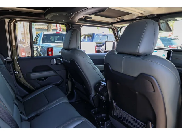 Nuevos JEEP GLADIATOR à Estados chez autogozo