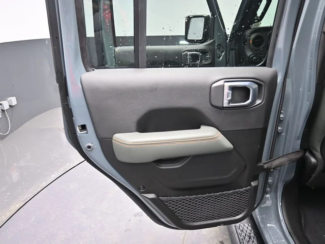 Nuevos JEEP GLADIATOR à Estados chez autogozo